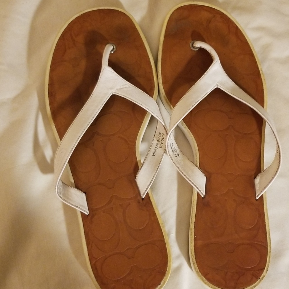 Womens Coach white thong sandals sz 9